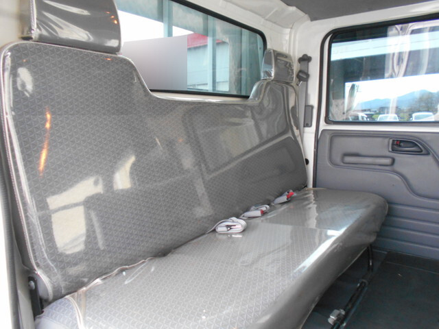 いすゞエルフ平ボディ小型（2t・3t）[写真25]