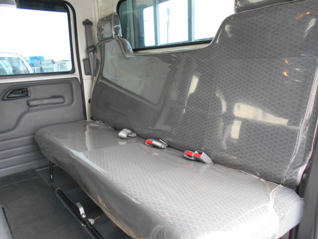 いすゞエルフ平ボディ小型（2t・3t）[写真27]