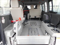 日産キャラバン移動販売車小型（2t・3t）[写真12]