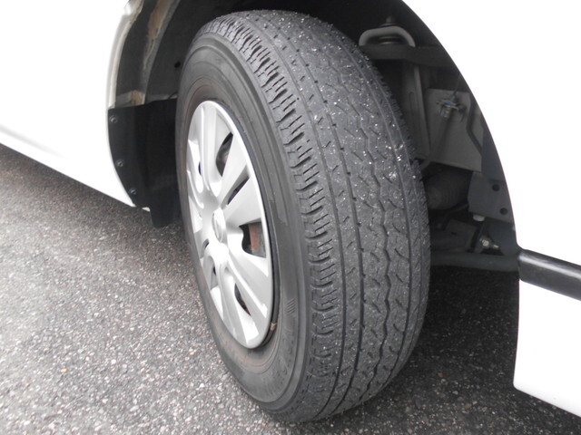 日産キャラバン移動販売車小型（2t・3t）[写真26]