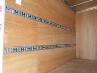 三菱ふそうキャンターアルミバン小型（2t・3t）[写真11]