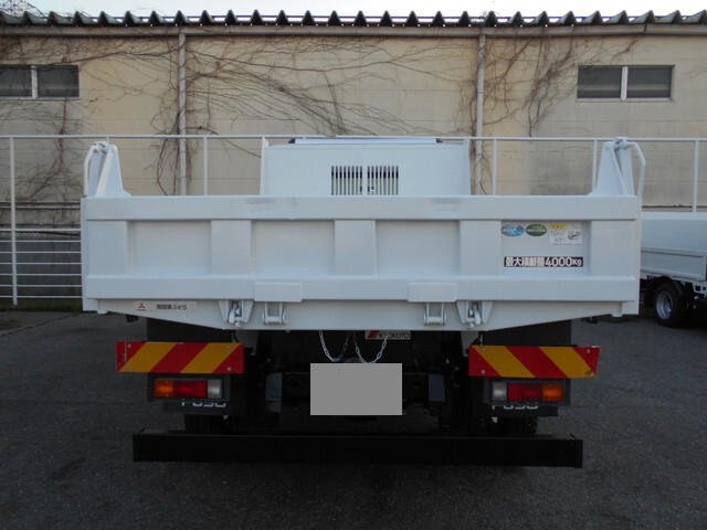 三菱ふそうキャンターダンプ小型（2t・3t）[写真11]