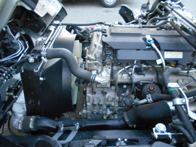 三菱ふそうキャンターダンプ小型（2t・3t）[写真16]