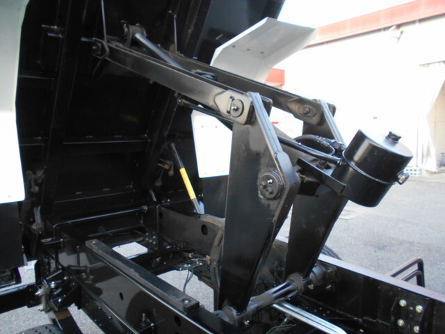 三菱ふそうキャンターダンプ小型（2t・3t）[写真20]