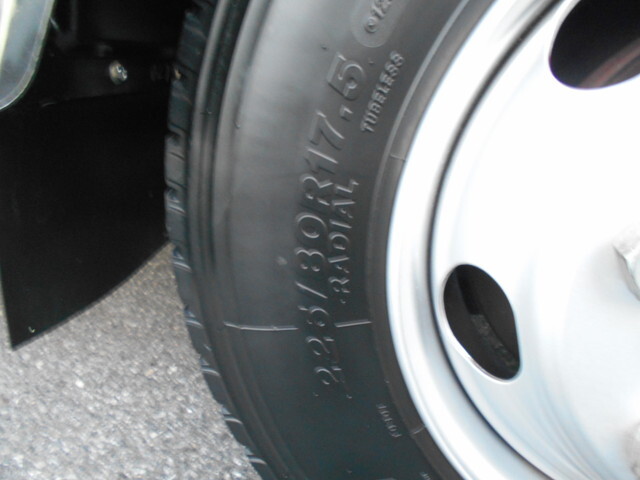 三菱ふそうキャンターダンプ小型（2t・3t）[写真25]