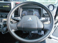 三菱ふそうキャンターダンプ小型（2t・3t）[写真32]