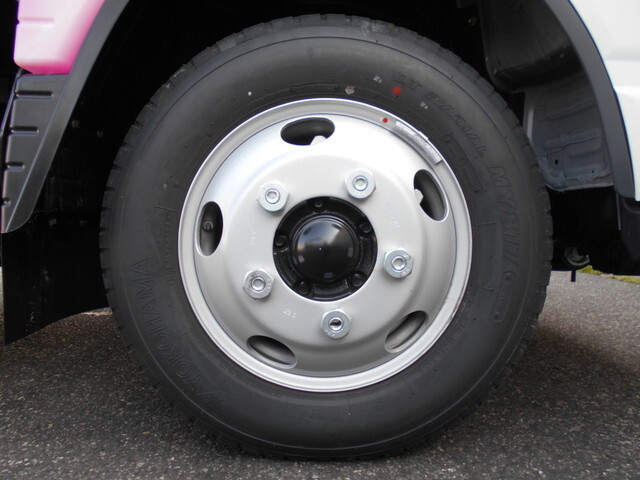 三菱ふそうキャンターダンプ小型（2t・3t）[写真23]