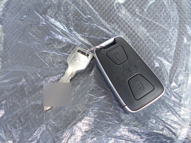 三菱ふそうキャンターダンプ小型（2t・3t）[写真37]