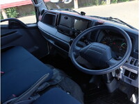 三菱ふそうキャンターダブルキャブ（Wキャブ）小型（2t・3t）[写真14]