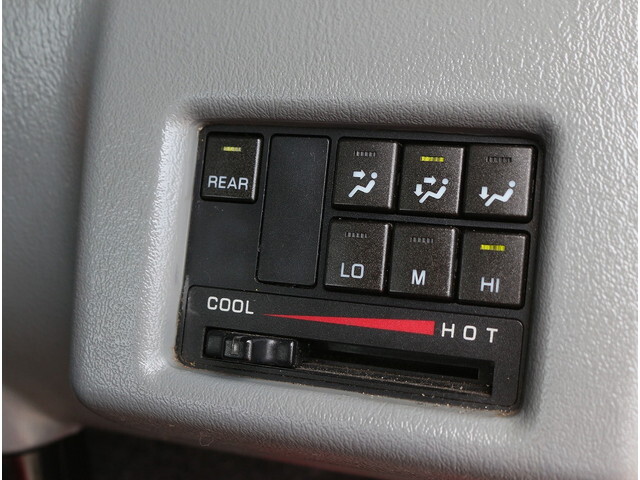 三菱ふそうキャンターダブルキャブ（Wキャブ）小型（2t・3t）[写真22]