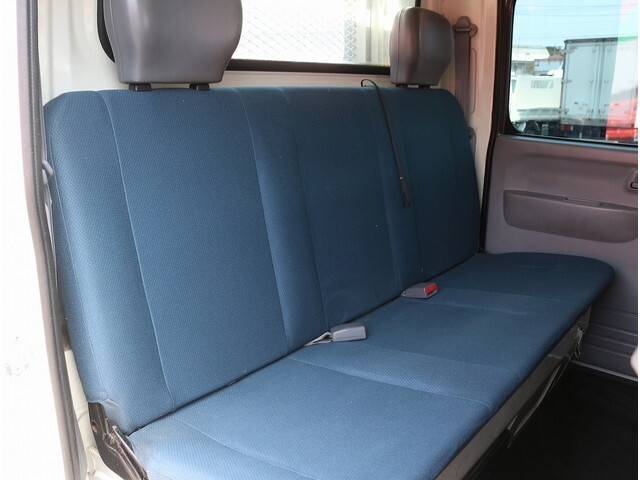 三菱ふそうキャンターダブルキャブ（Wキャブ）小型（2t・3t）[写真24]