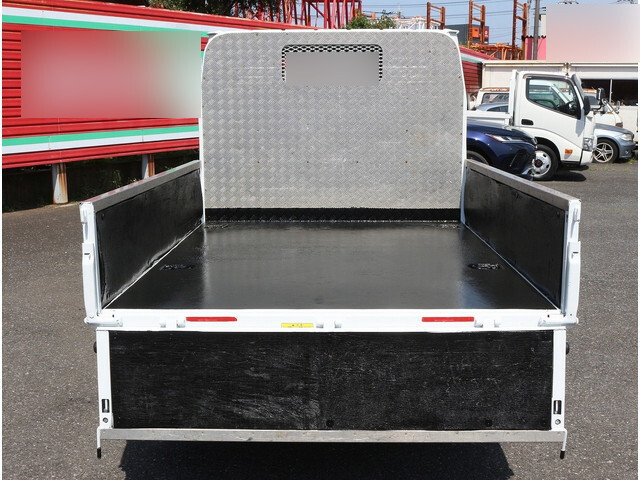 三菱ふそうキャンターダブルキャブ（Wキャブ）小型（2t・3t）[写真05]