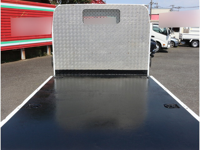 三菱ふそうキャンターダブルキャブ（Wキャブ）小型（2t・3t）[写真06]