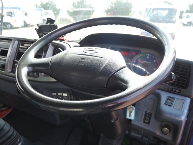 日野レンジャークレーン4段増トン（6t・8t）[写真33]