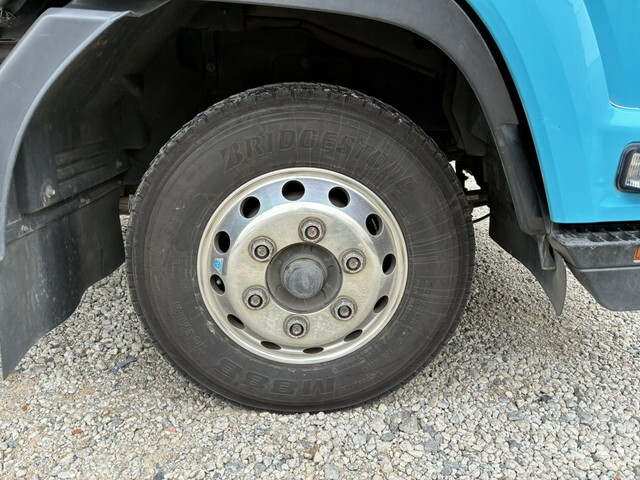 いすゞフォワード冷凍車（冷蔵車）中型（4t）[写真27]