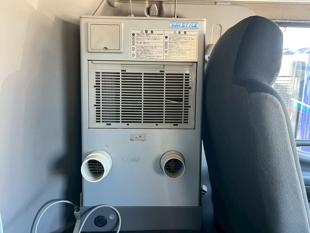 日野プロフィアアルミブロック大型（10t）[写真15]