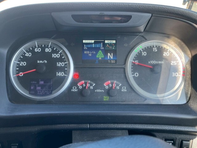 日野プロフィアアルミブロック大型（10t）[写真17]