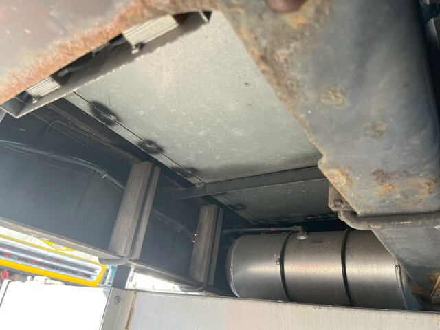 日野プロフィアアルミブロック大型（10t）[写真25]