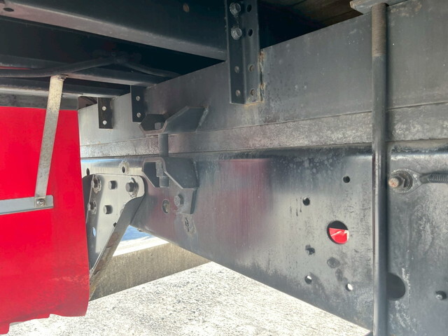 日野プロフィアアルミブロック大型（10t）[写真26]