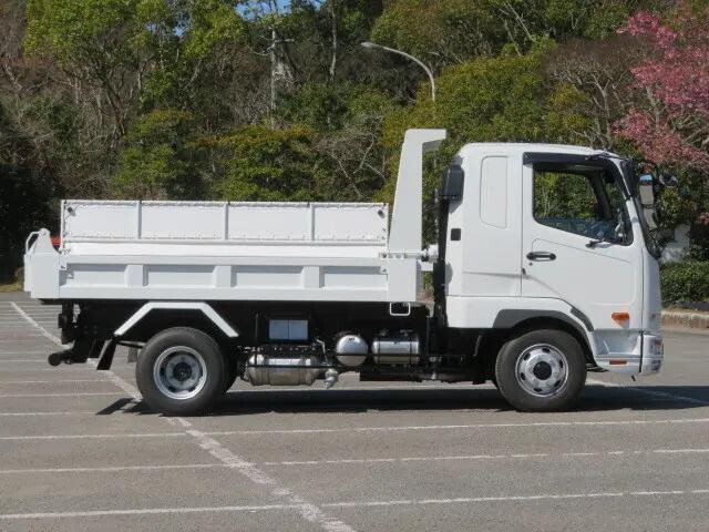 三菱ふそうファイターダンプ中型（4t）[写真04]