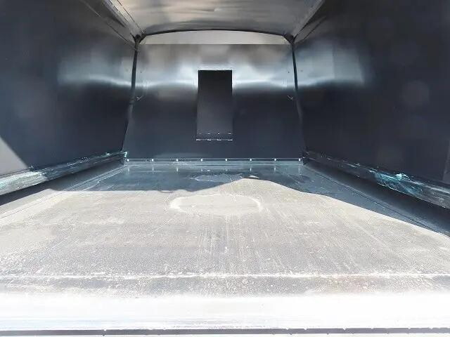 三菱ふそうキャンターパッカー車（塵芥車）小型（2t・3t）[写真16]