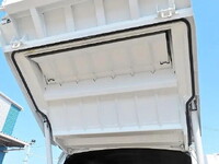 三菱ふそうキャンターパッカー車（塵芥車）小型（2t・3t）[写真23]