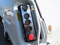 三菱ふそうキャンターパッカー車（塵芥車）小型（2t・3t）[写真29]