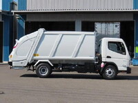 三菱ふそうキャンターパッカー車（塵芥車）小型（2t・3t）[写真05]