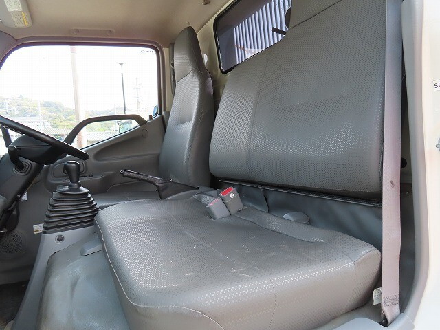 日野デュトロダンプ小型（2t・3t）[写真14]