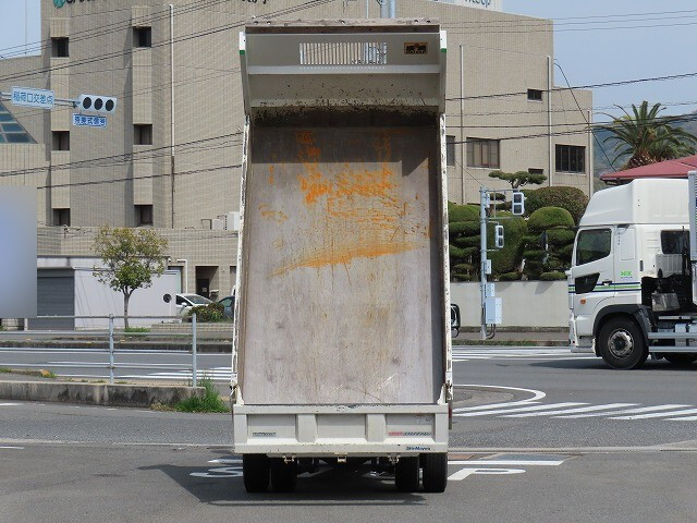 日野デュトロダンプ小型（2t・3t）[写真04]