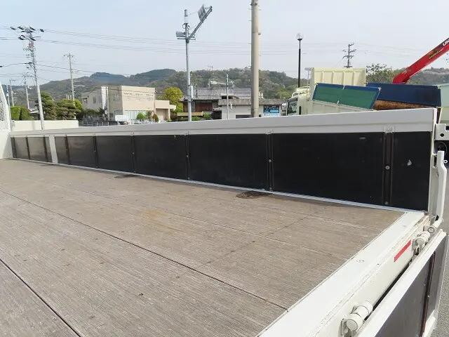 いすゞフォワードクレーン4段中型（4t）[写真20]