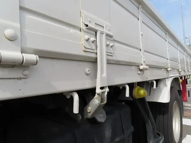 いすゞフォワードクレーン4段中型（4t）[写真21]