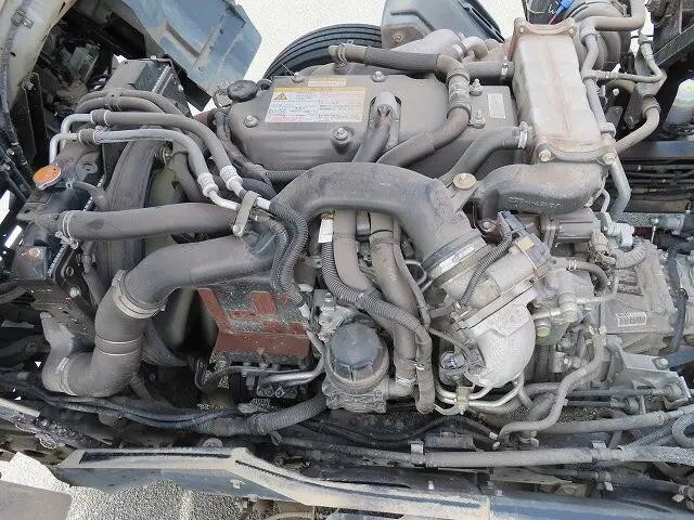 いすゞフォワードクレーン4段中型（4t）[写真29]