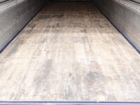 いすゞフォワードアルミウイング増トン（6t・8t）[写真11]