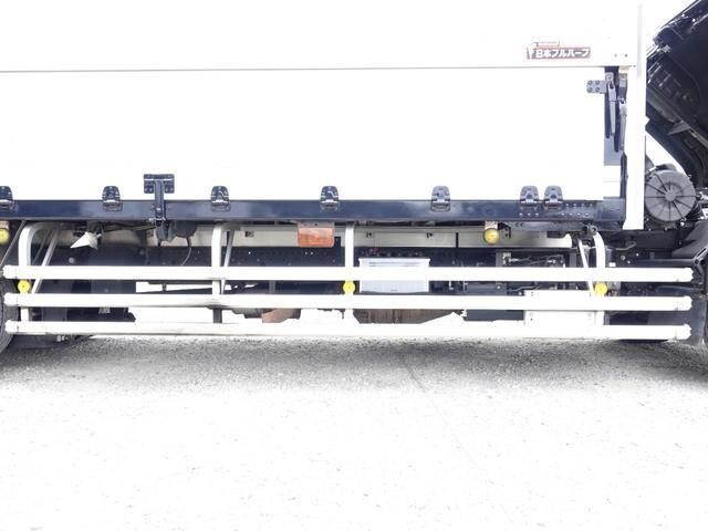 いすゞフォワードアルミウイング増トン（6t・8t）[写真12]