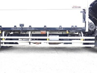 いすゞフォワードアルミウイング増トン（6t・8t）[写真13]