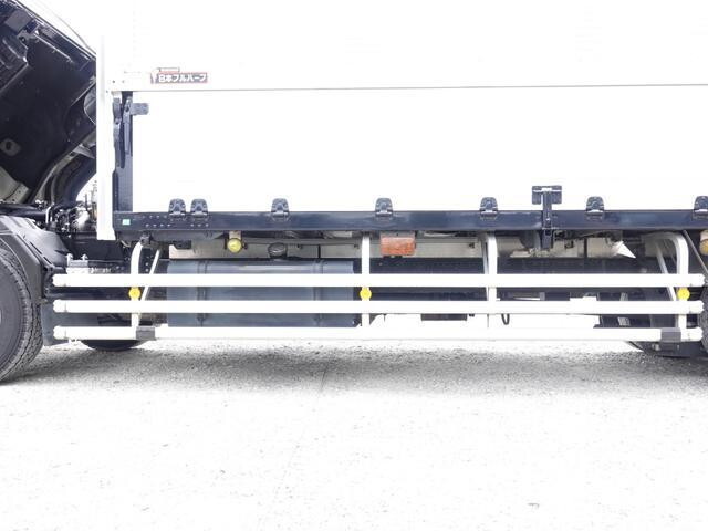 いすゞフォワードアルミウイング増トン（6t・8t）[写真15]