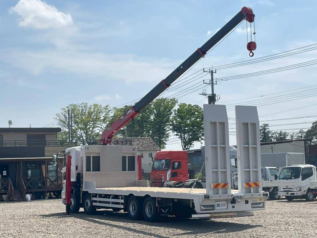 日野プロフィアセルフクレーン4段大型（10t）[写真11]