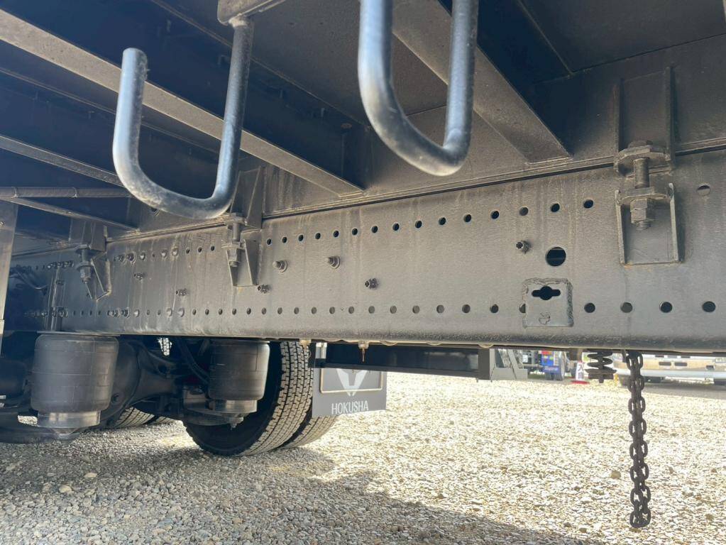 日野プロフィアセルフクレーン4段大型（10t）[写真12]