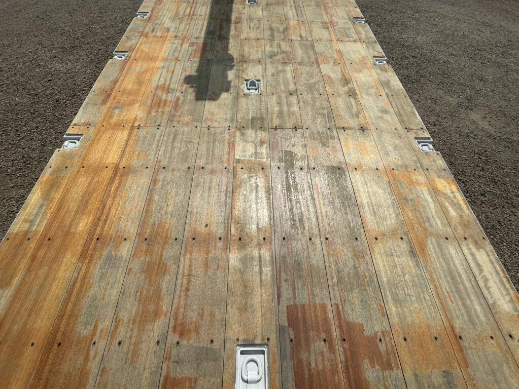 日野プロフィアセルフクレーン4段大型（10t）[写真08]