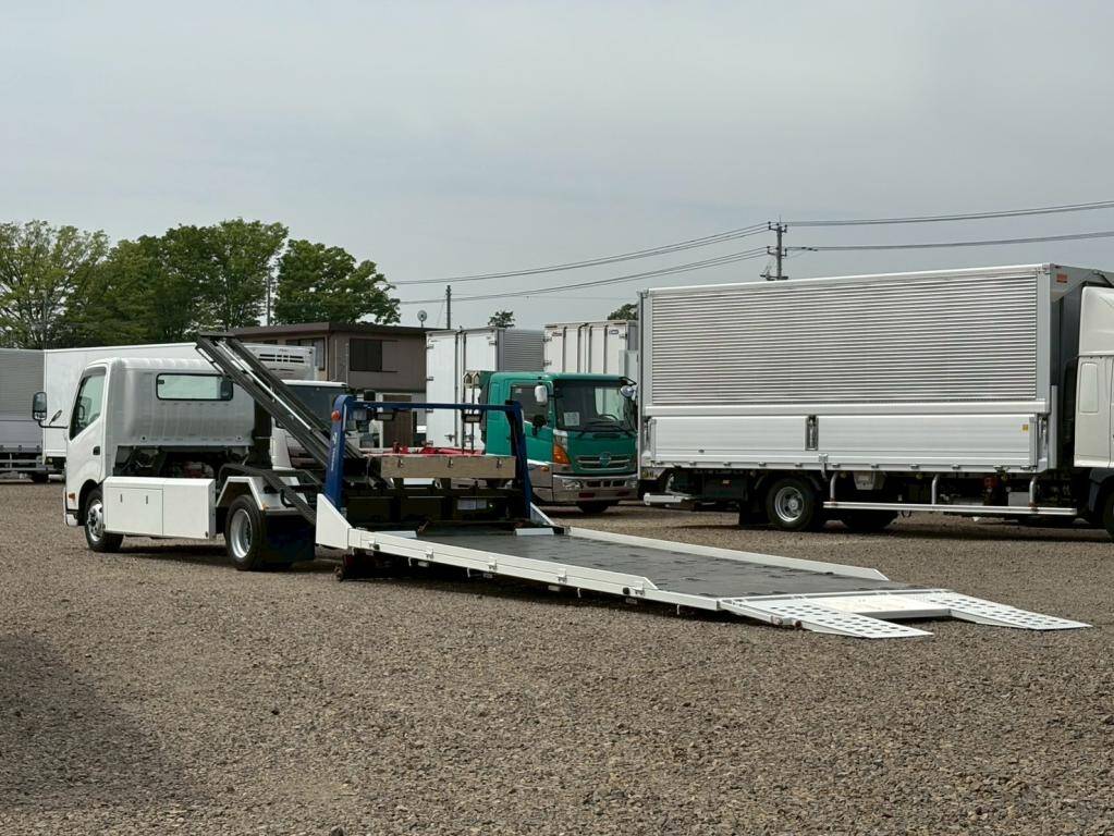 日野デュトロセーフティローダー小型（2t・3t）[写真12]