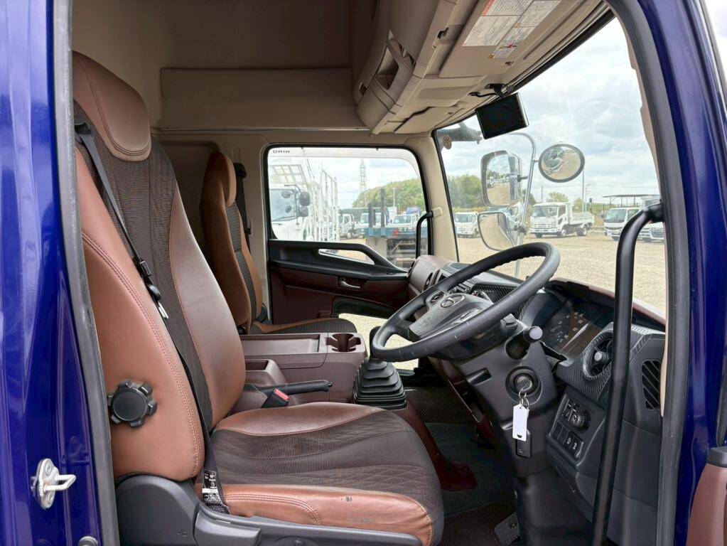 日野レンジャーアルミウイング中型（4t）[写真19]