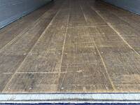 日野レンジャーアルミウイング中型（4t）[写真09]