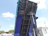 いすゞギガダンプ大型（10t）[写真11]