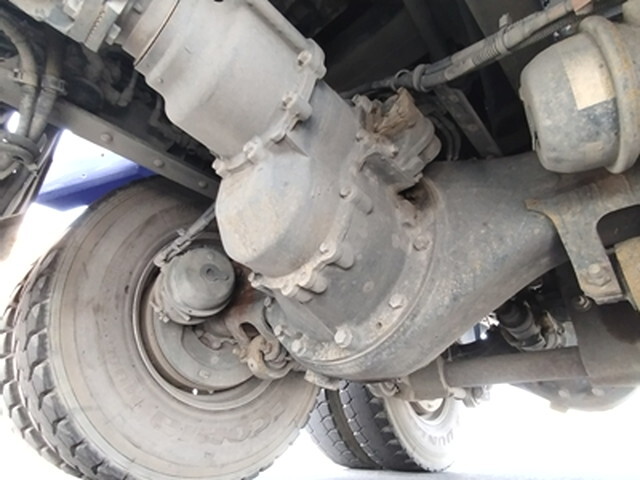 いすゞギガダンプ大型（10t）[写真14]