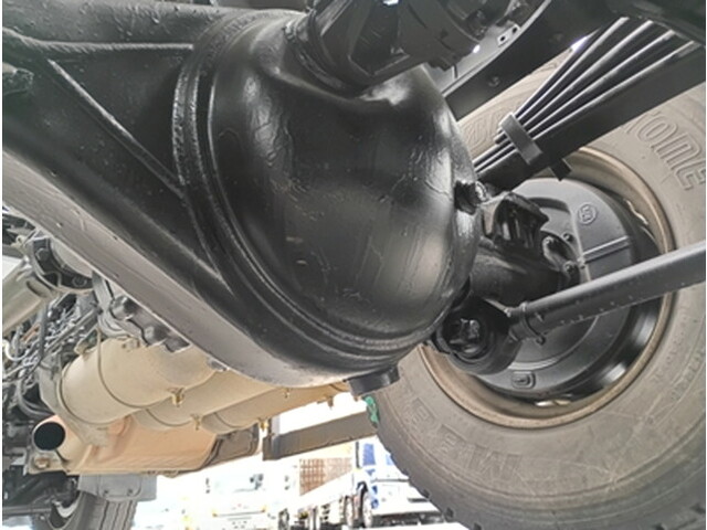 いすゞギガダンプ大型（10t）[写真11]