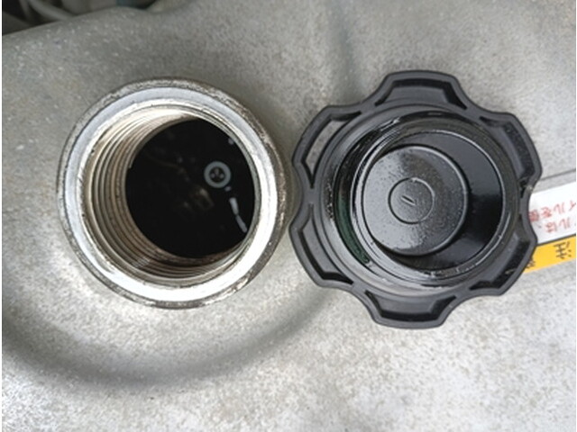 いすゞギガダンプ大型（10t）[写真21]