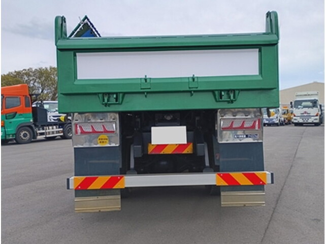 いすゞギガダンプ大型（10t）[写真05]