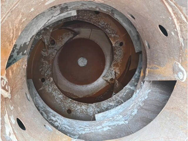 日野プロフィアミキサー車（コンクリートミキサー）大型（10t）[写真10]