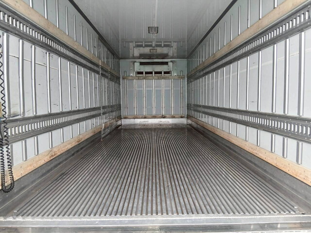 日野レンジャー冷凍車（冷蔵車）中型（4t）[写真18]